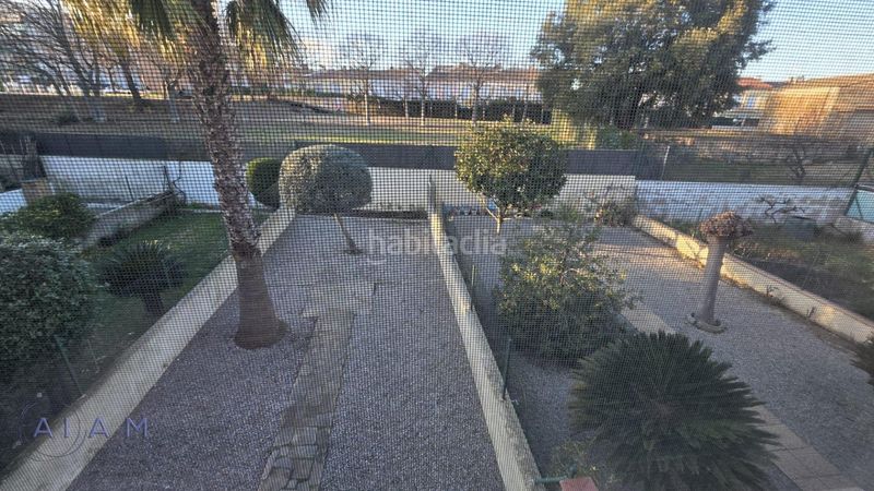 Foto f9984287-de45-41c6-9a06-892bc7963238. Casa adossada amb aparcament a Tordera Tordera