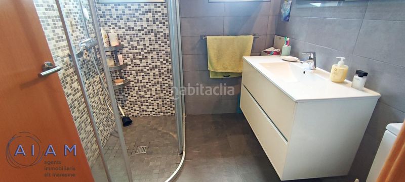 Foto 59697ab4-0737-4000-ae7b-ba6561230e03. Pis amb calefacció aparcament piscina a Centre Pineda de Mar