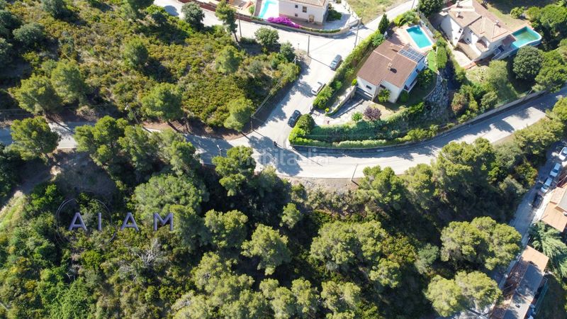Foto c79740d2-c1b5-410c-96a4-bdfa100dd79e. Residential plot in carrer milfulles 39 in Santa Susanna