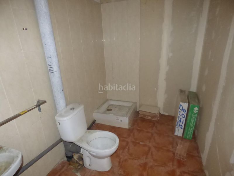 Foto d626ebc8-d073-4109-933e-ab09700183d9. Local comercial a Malgrat de Mar