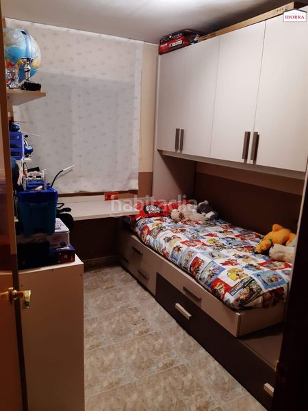 Foto 279ed3a0-7757-4096-a2bd-6e3ddd074467. Triplex avec chauffage dans Tordera Tordera