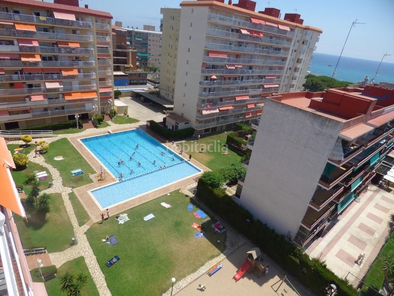 Foto b005d8df-3481-4c97-a2e6-aeb8d1f92c98. Pis amb calefacció aparcament piscina a Malgrat de Mar