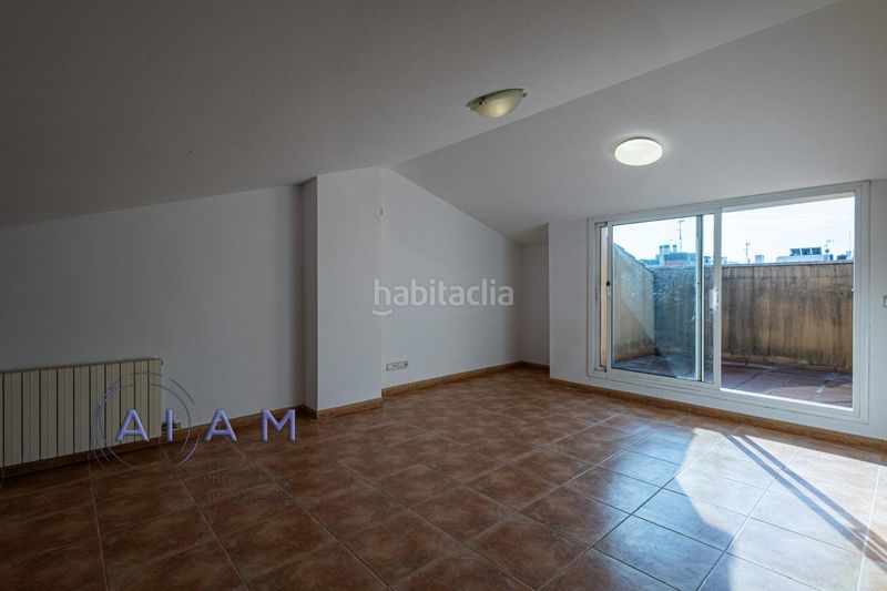 Foto 3de94af9-95a5-4401-a870-3f92f0e90f83. Casa adossada amb aparcament a Santa Susanna