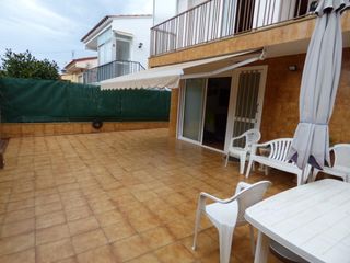 Haus in Palafolls. Encantadora casa en palafolls  barrio sant luis por solo 320,000