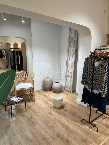 Foto c904cfe3-2639-415a-bc7b-452b92883623. Rent business premise in carrer de la font vella 13 in Terrassa