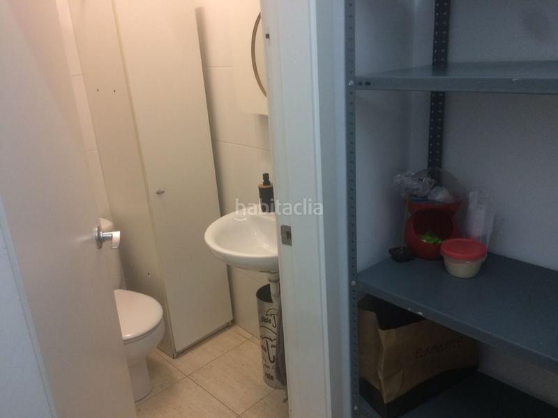 Foto d71ad943-3d21-44a6-9802-3ff14ac1d0a3. Rent business premise in carrer de la font vella 13 in Terrassa