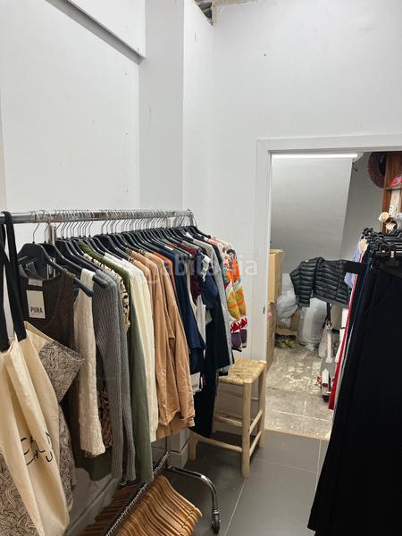 Foto f7568545-0e55-403d-b4c2-89fe7bcd1491. Rent business premise in carrer de la font vella 13 in Terrassa