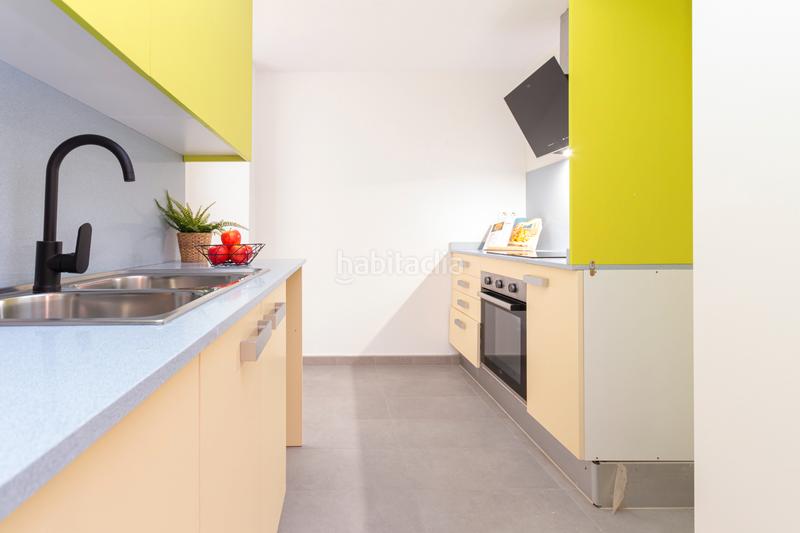 Foto f77721ae-075e-4d37-9ef1-27dde47ce1c6. Piso precioso piso muy luminoso en inmejorable ubicación: consta de un salón-comedor, cocina-lavadero, 3 habitaciones, baño y terraza. en Sant Martí Sarroca
