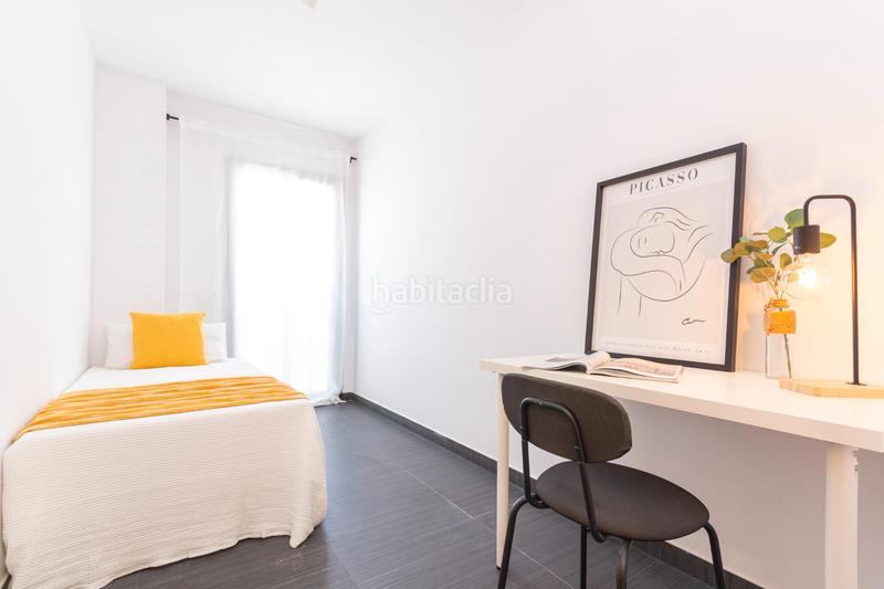 Foto 4b939d2d-a3dd-429a-9c59-ba0a7f118a08. Piso en carrer de la sort 1a precioso piso con salón-comedor-cocina abierta, 2 habitaciones amplias y baño. en Navarcles