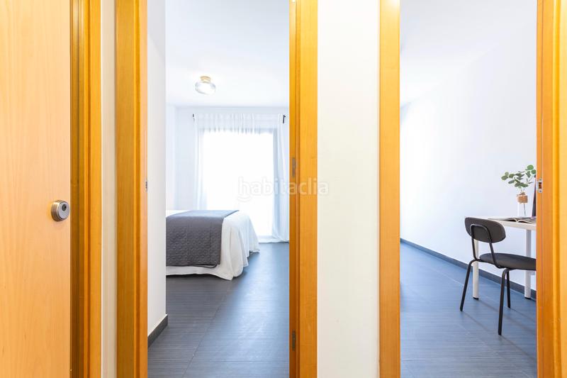 Foto d7294138-2dc7-441d-8de0-30a610b6c9db. Piso en carrer de la sort 1a precioso piso con salón-comedor-cocina abierta, 2 habitaciones amplias y baño. en Navarcles