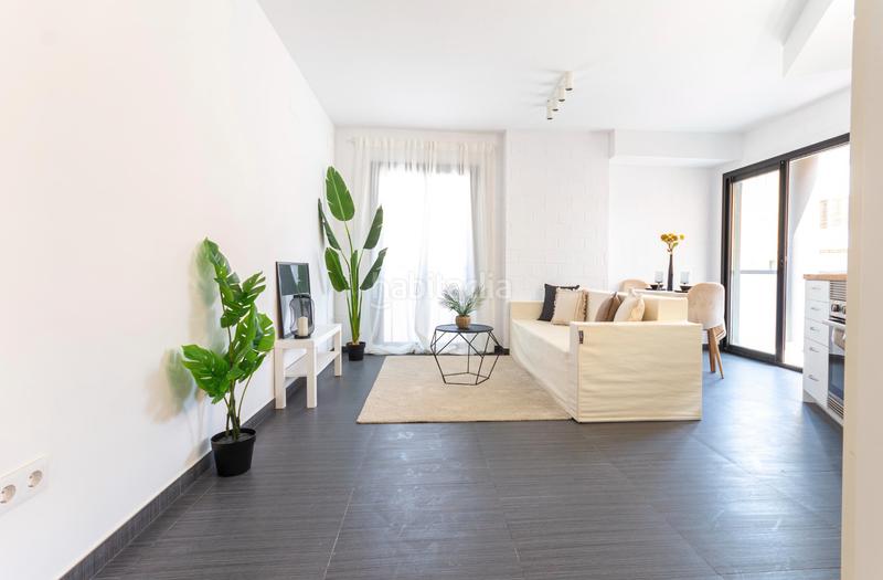 Foto e7f6351c-14e4-47a8-bcd8-55d9efcac114. Piso en carrer de la sort 1a precioso piso con salón-comedor-cocina abierta, 2 habitaciones amplias y baño. en Navarcles