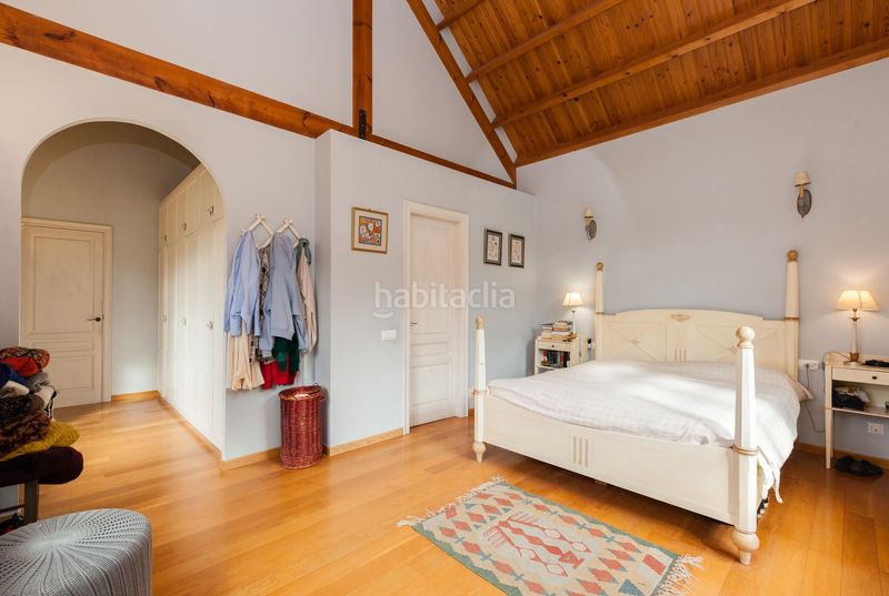 Foto 9eb05dc6-a52a-4f9e-b8e2-78384ec8a388. Chalet with heating parking pool in Matadepera