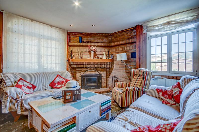Foto babfab13-e044-46df-b7e4-b5365c0744b1. Chalet en camí can sadurní 40 preciosa casa, muy luminosa y con muchas posibilidades. en Begues