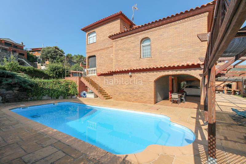 Foto d8ac63a6-7020-4ff8-a6ea-a08be930ef6b. Chalet en camí can sadurní 40 preciosa casa, muy luminosa y con muchas posibilidades. en Begues