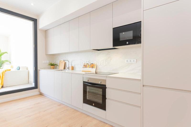 Foto aa3151be-2a78-4e13-806e-048b201fc113. Piso precioso piso en inmejorable ubicación: vivienda esquinera con mucha luz: salón-comedor-cocina, 3 habitaciones, 2 baños, terraza.. en Terrassa