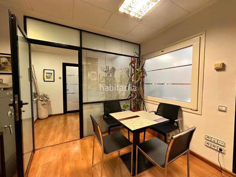 Foto 06a8218b-1ebc-4ff2-a72c-5599e60b2f74. Local commercial dans carrer de bacardí 3 dans Sants-Badal Barcelona