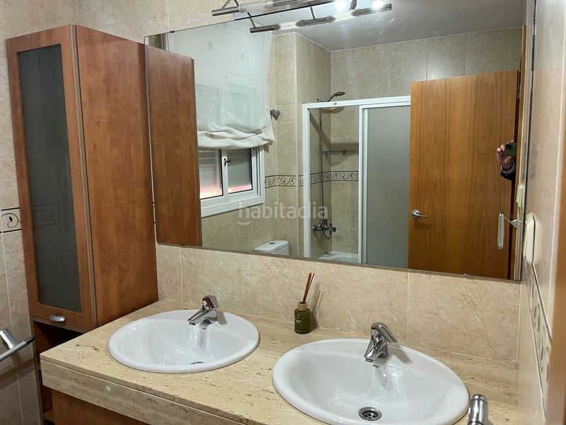 Foto 1ce6e3ba-9713-4510-b1dc-e4e210b10391. Casa aparellada amb calefacció aparcament a Ullastrell