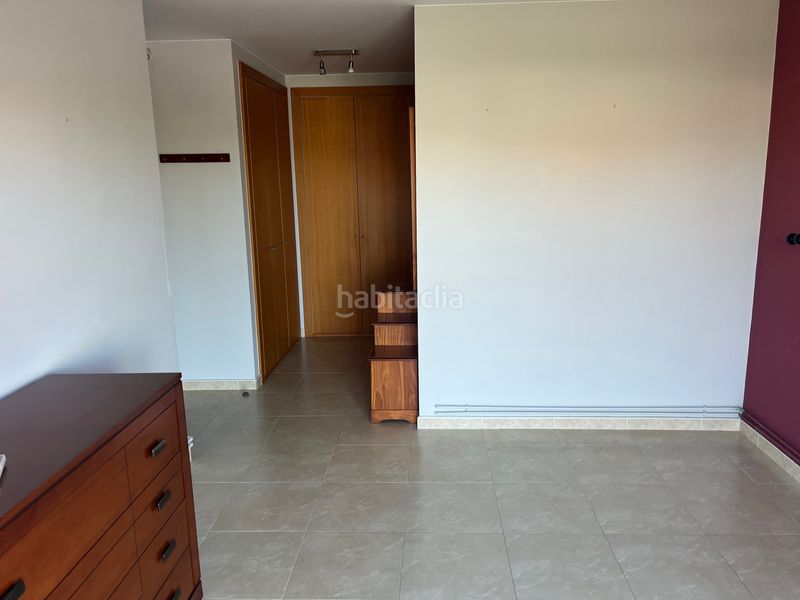 Foto 67067ba1-80ce-44e6-9ddb-dbde8f2538c6. Casa aparellada amb calefacció aparcament a Ullastrell