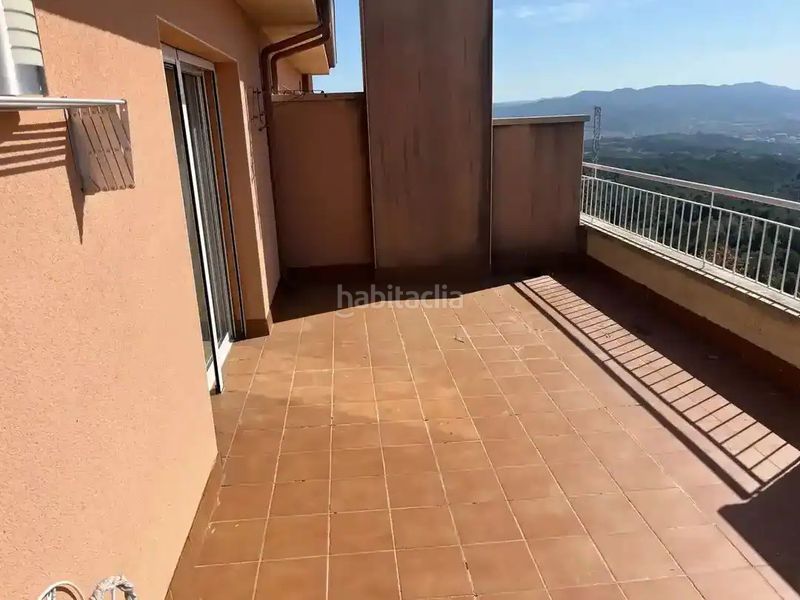 Foto 7fc1f968-6da9-4664-96ea-955fb5f69479. Casa aparellada amb calefacció aparcament a Ullastrell