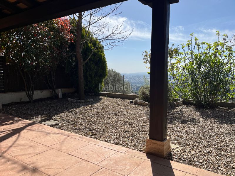 Foto 98e7205c-0ca1-40fa-993f-8bc0f4b1d9b3. Casa aparellada amb calefacció aparcament a Ullastrell