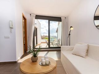 Dúplex  Carrer de la riba. Precioso piso muy luminoso en inmejorable ubicación: consta de u