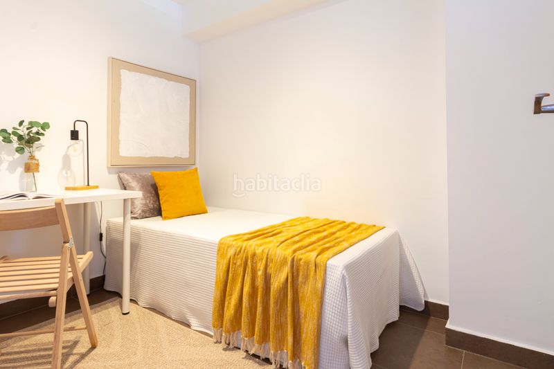 Foto d66c860a-e6dc-45ba-a4f2-50da8f2e3464. Duplex in Barri del Centre Terrassa