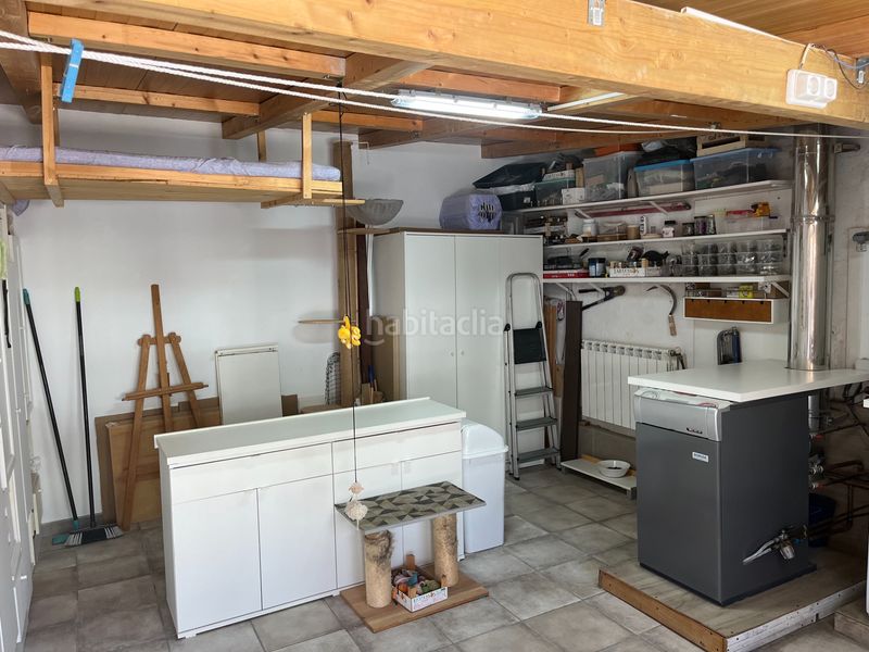 Foto 7a977e86-0732-4405-9ff8-93ce39541476. Casa adossada amb calefacció aparcament a Masquefa