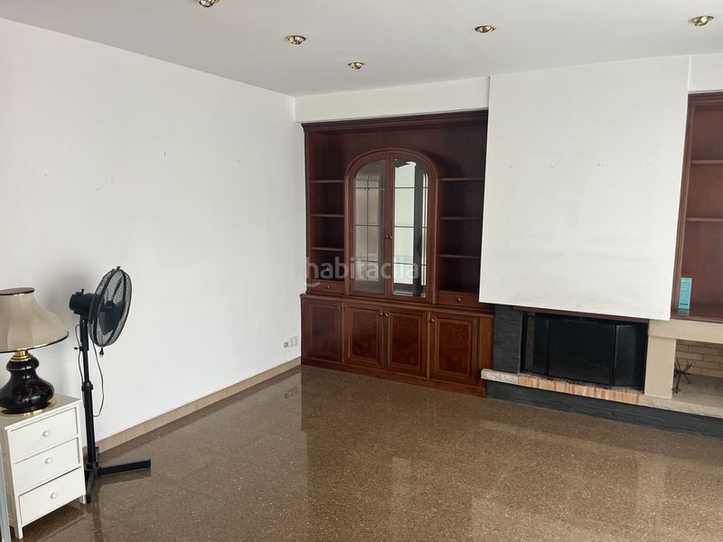 Foto 12729674-2fbc-4725-adfa-930d2c482cf1. Alquiler casa en carrer de sant pau 8 preciosa casa muy bien ubicada con posibilidad de entregar vacía y/o amueblada. en Castellar del Vallès