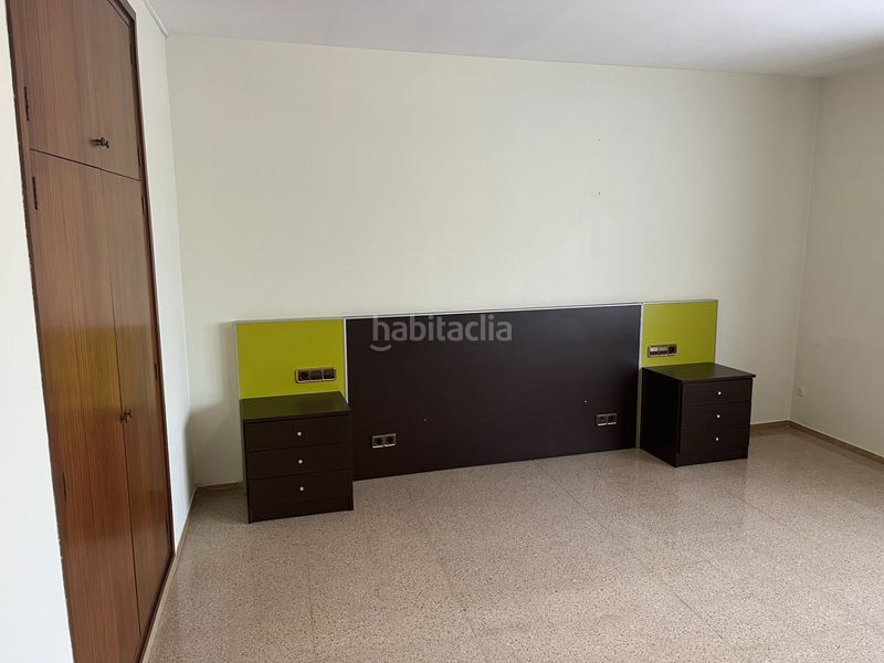 Foto fedad3fc-efda-4ad0-aa42-24fa7be598d0. Alquiler casa en carrer de sant pau 8 preciosa casa muy bien ubicada con posibilidad de entregar vacía y/o amueblada. en Castellar del Vallès
