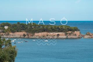 Appartement à Volta de l´Ametller. Apartamento con magníficas vistas al mar, en s'agaró.