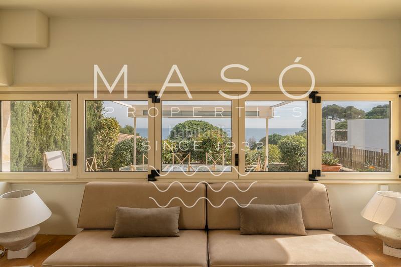 Foto 79661a61-cb7f-479c-b73c-ce97d661b58a. Chalet con camino riscaldamento piscina in S´Agaró