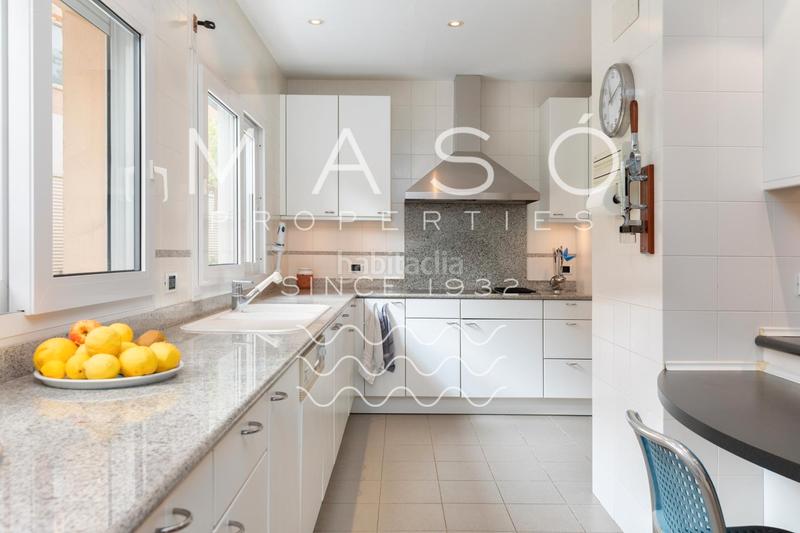 Foto 28624be5-5693-4a9c-8c65-d29f7c673eaa. Chalet con camino riscaldamento parcheggio piscina in S´Agaró