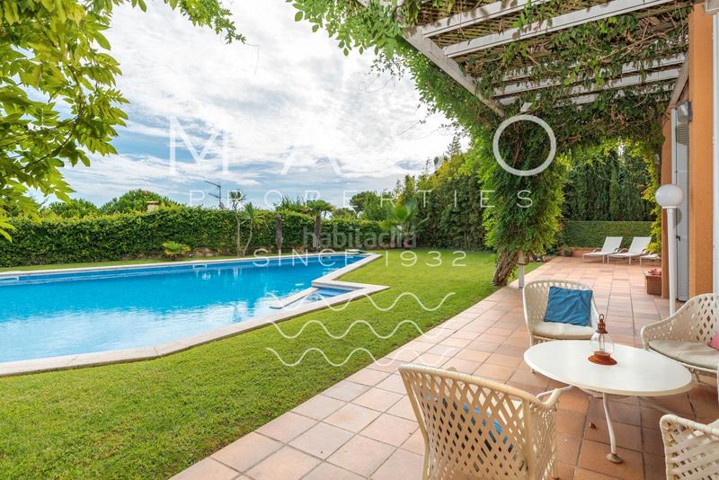 Foto 6975bb39-c4cf-4f12-a03f-e5c9427a5b62. Chalet con camino riscaldamento parcheggio piscina in S´Agaró