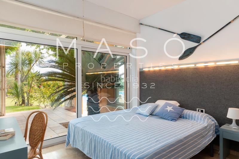 Foto aebee06f-aa4a-4b93-a40a-714480f44a69. Chalet con camino riscaldamento parcheggio piscina in S´Agaró