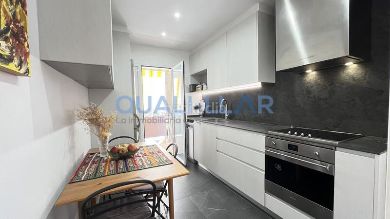 Foto 4a9b02af-1b68-4548-ae60-714434e1c0d0. Zweistöckige wohnung mit heizung parking in Roses-Castellbell Sant Feliu de Llobregat