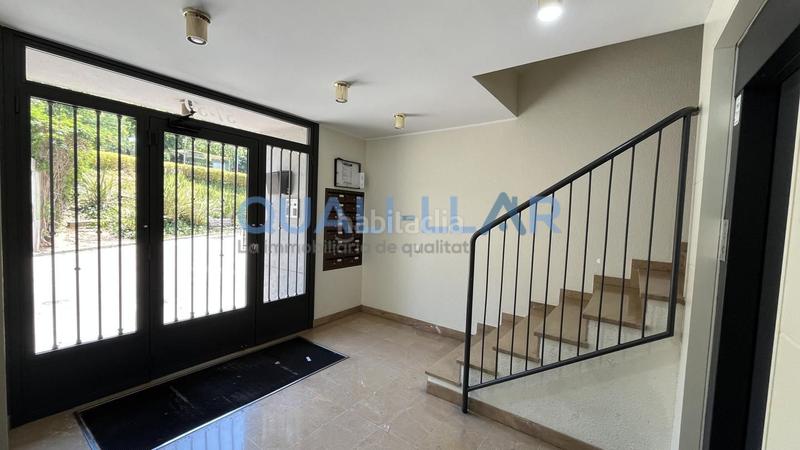 Foto 4cb72d44-78e1-400b-be1a-bdc0c3544afa. Zweistöckige wohnung mit heizung parking in Roses-Castellbell Sant Feliu de Llobregat