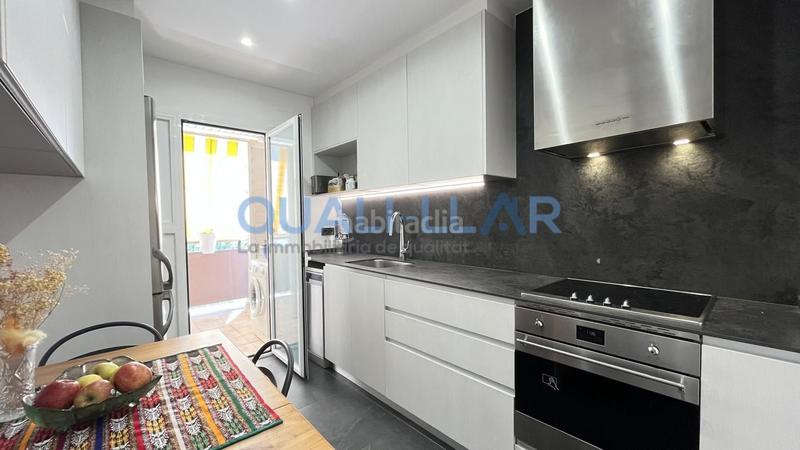 Foto 60beaa98-6f48-4de1-a79c-9f0544eeca9e. Zweistöckige wohnung mit heizung parking in Roses-Castellbell Sant Feliu de Llobregat