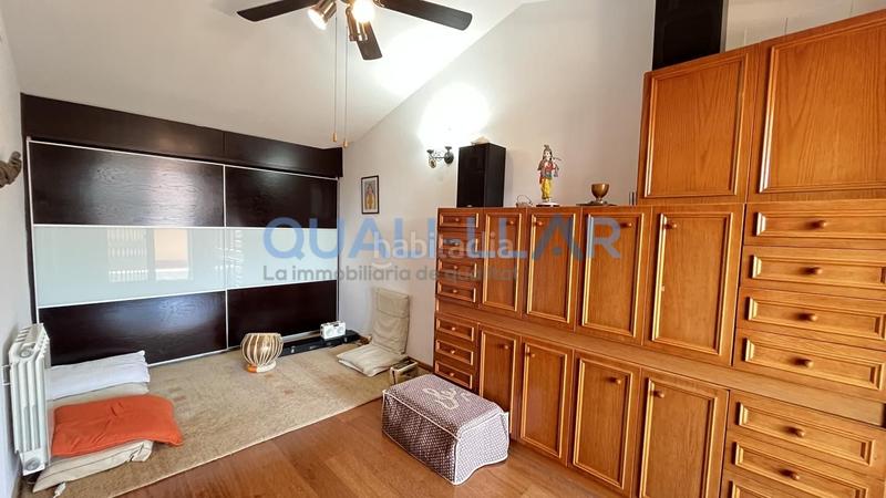 Foto c44d2909-e6cc-4f11-95dd-4da694e870f1. Zweistöckige wohnung mit heizung parking in Roses-Castellbell Sant Feliu de Llobregat