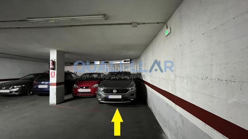 Foto cc29fa00-9bad-4c17-915d-27d42971e886. Zweistöckige wohnung mit heizung parking in Roses-Castellbell Sant Feliu de Llobregat