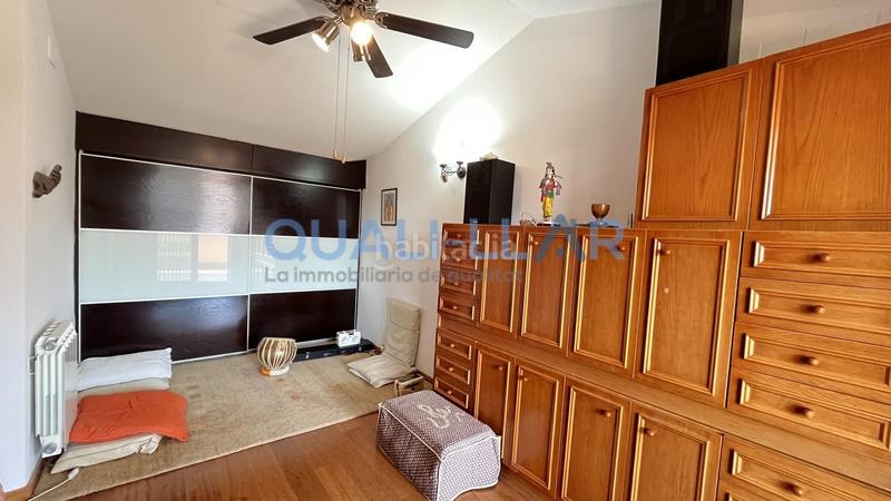 Foto cd903918-23f0-418d-8f15-24a003381879. Zweistöckige wohnung mit heizung parking in Roses-Castellbell Sant Feliu de Llobregat