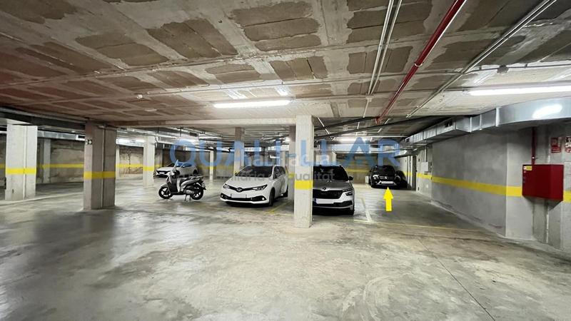 Foto fbca7a71-1da3-4f71-acde-ab36155ca5e7. Alquiler parking coche plaza de parking en alquiler en Sant Feliu de Llobregat