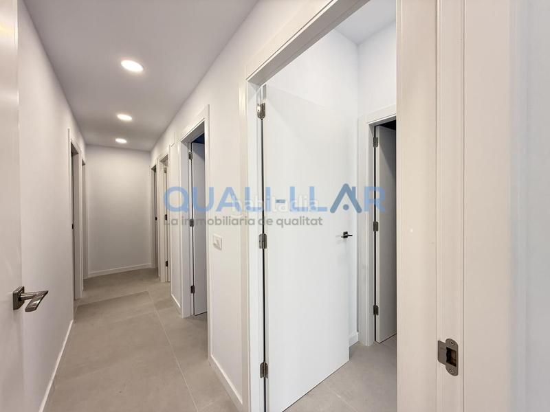 Foto 0b3e9a0f-4658-473a-b30c-b2561a272411. Piano terra con riscaldamento in Roses-Castellbell Sant Feliu de Llobregat