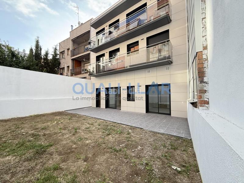 Foto f7129dc9-89d8-4505-865c-3789286d9970. Piano terra con riscaldamento in Roses-Castellbell Sant Feliu de Llobregat