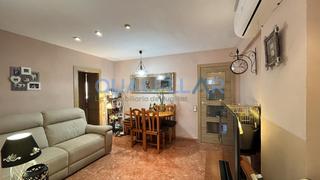 Appartement  De la salut. Vivenda tres dormitorios