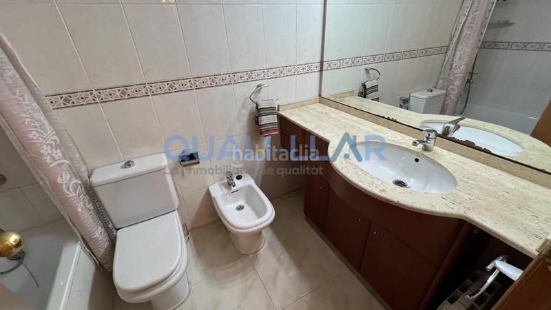 Foto 40cdb648-bfad-4b50-ad3b-c365aea57ebe. Piso  con parking en Molins de Rei