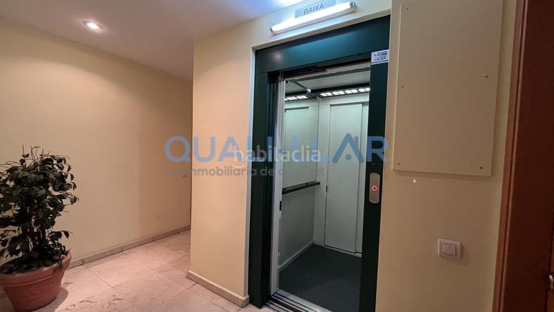 Foto ecccc842-54cc-46d6-b1bc-1cd32197c783. Piso  con parking en Molins de Rei