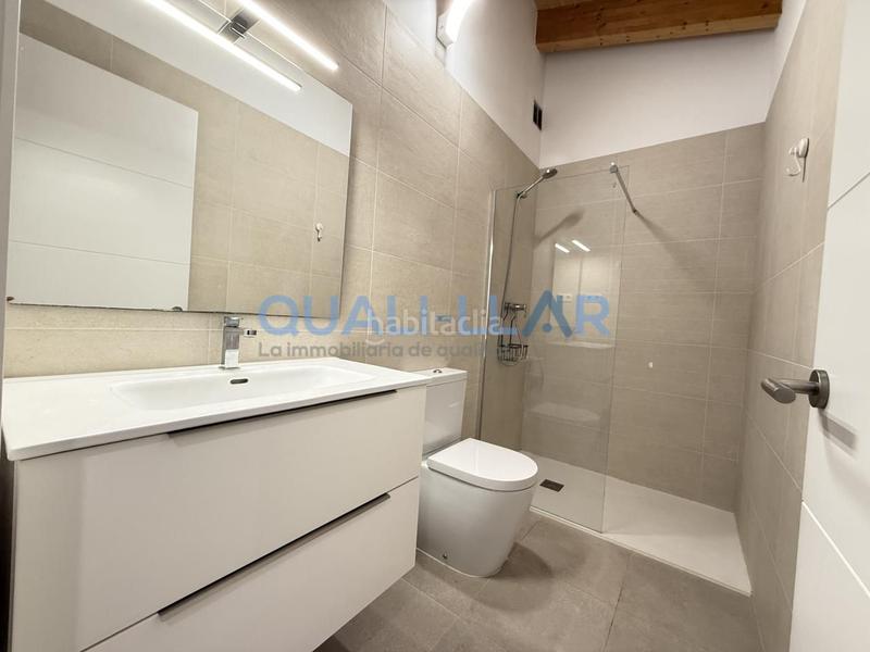 Foto 1b15f813-6ef6-40bd-b11d-ddeb4b368b32. Dúplex amb calefacció aparcament piscina a Centre-Can Nadal Sant Feliu de Llobregat