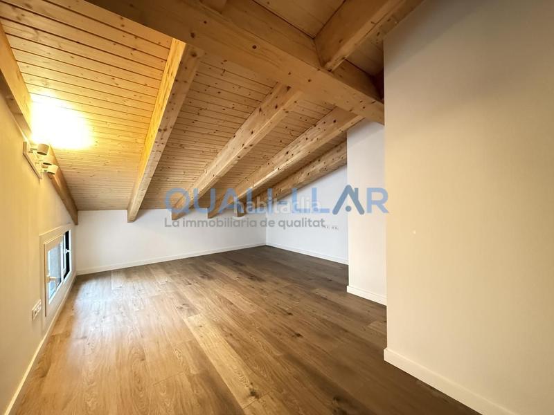 Foto 8fe1424f-149b-47ff-9570-e4ddd7bfd4c7. Dúplex amb calefacció aparcament piscina a Centre-Can Nadal Sant Feliu de Llobregat