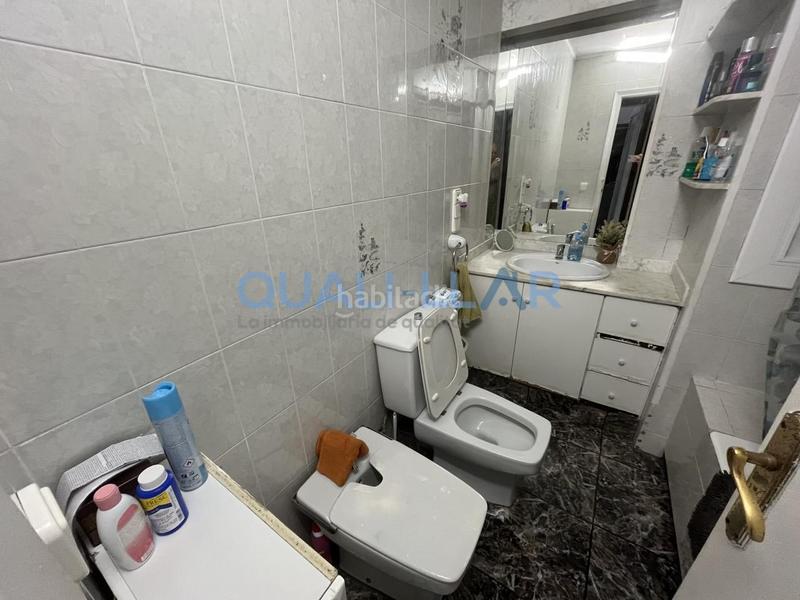 Foto 2a7dd3db-7819-4917-8b43-17a24557ef4a. Piso vivienda alquilada, oportunidad inversores en Viladecans