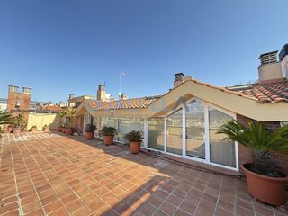 Miete Etagenwohnung  Marquesa de castellbell. Dúplex  alquiler  de temporal